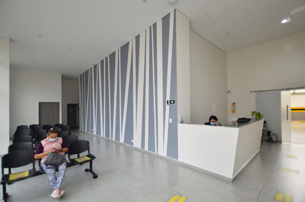 Consultorio en arriendo en La Castellana, Bogotá, 35 m² · foto 2 de 8